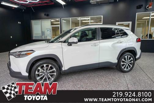 2023 Toyota Corolla Cross XLE