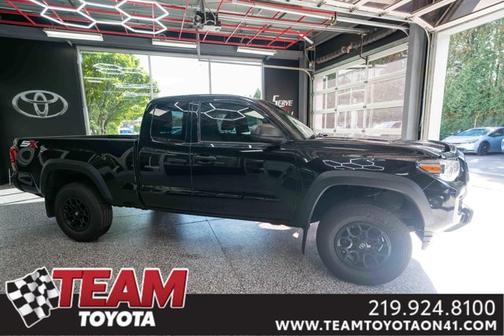 2020 Toyota Tacoma SR