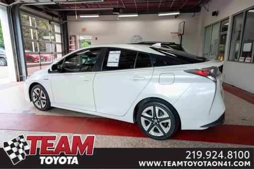 2017 Toyota Prius Four Touring