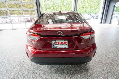 Ruby Flare Pearl 2025 Toyota Corolla LE