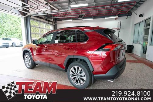 2025 Toyota RAV4 XLE Premium