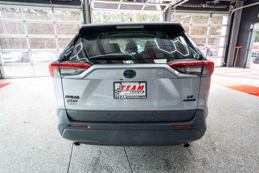 2022 Toyota RAV4 Hybrid LE