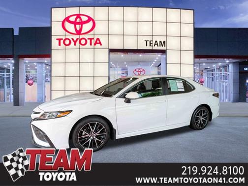 2023 Toyota Camry SE
