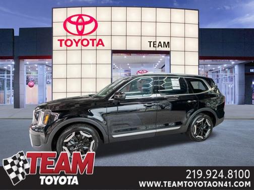 2023 Kia Telluride S