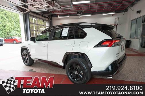 2021 Toyota RAV4 Hybrid SE