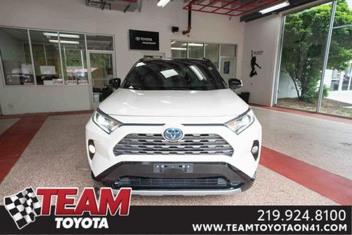 2021 Toyota RAV4 Hybrid SE