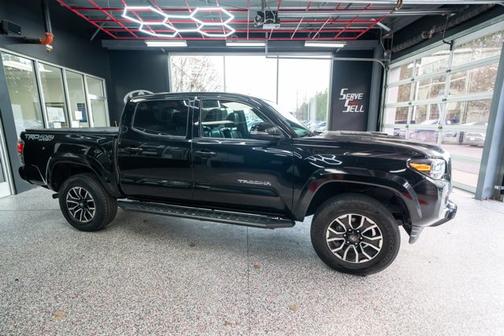 2023 Toyota Tacoma TRD Sport