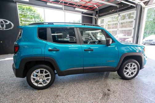 Bikini Metallic Clearcoat 2020 Jeep Renegade Sport