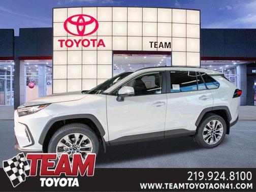 2025 Toyota RAV4 XLE Premium