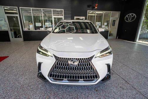 Eminent White Pearl 2022 Lexus NX 350 Luxury