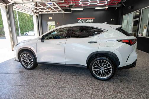 Eminent White Pearl 2022 Lexus NX 350 Luxury