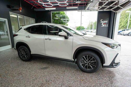 Eminent White Pearl 2022 Lexus NX 350 Premium
