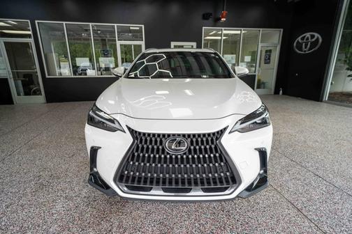 Eminent White Pearl 2022 Lexus NX 350 Premium