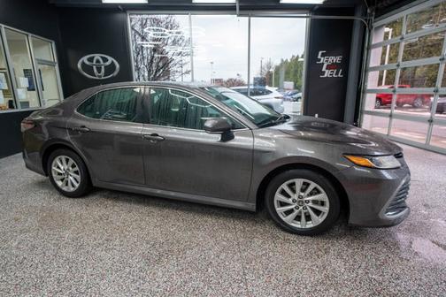 2023 Toyota Camry LE