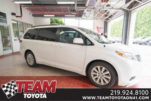 2011 Toyota Sienna LE