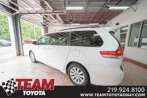 2011 Toyota Sienna LE