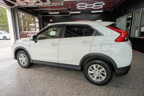 Pearl White 2019 Mitsubishi Eclipse Cross ES
