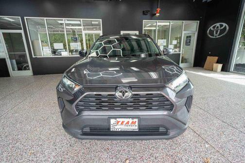 Magnetic Gray Metallic 2019 Toyota RAV4 LE