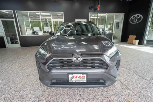 Magnetic Gray Metallic 2019 Toyota RAV4 LE