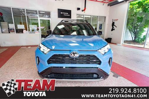 2025 Toyota RAV4 Hybrid SE