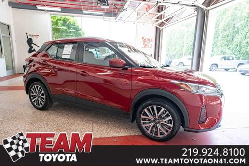 2024 Nissan Kicks SV