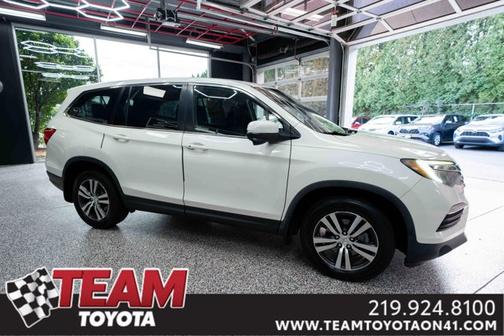 2017 Honda Pilot EX