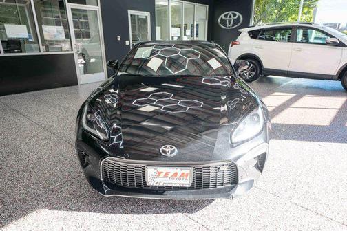 2024 Toyota GR86 Premium