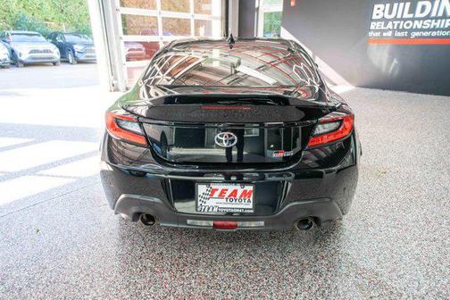 2024 Toyota GR86 Premium