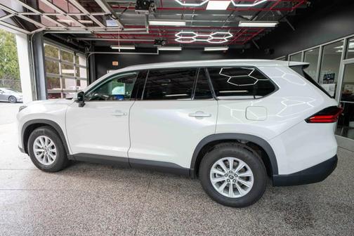 Wind Chill Pearl 2024 Toyota Grand Highlander XLE