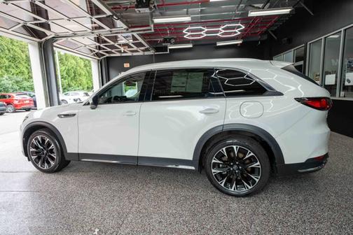 Rhodium White Premium 2024 Mazda CX-90 PHEV Premium