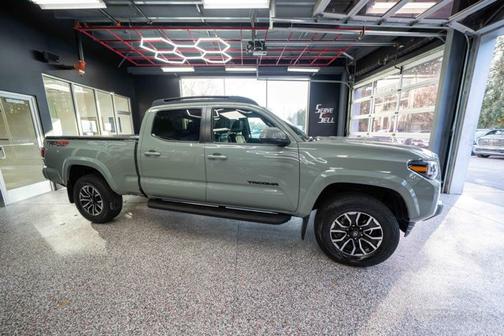 2022 Toyota Tacoma TRD Sport