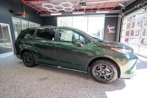 2026 Toyota Sienna Woodland Edition