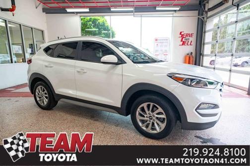 2017 Hyundai TUCSON SE