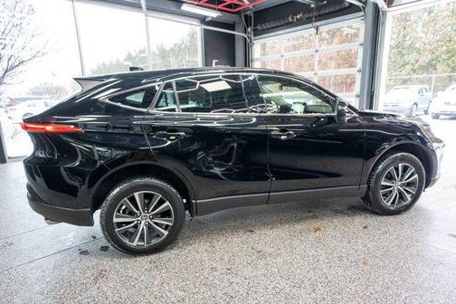 2022 Toyota Venza LE