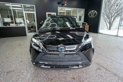 2022 Toyota Venza LE