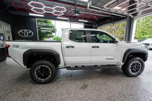 Ice Cap 2026 Toyota Tacoma Hybrid TRD Off Road