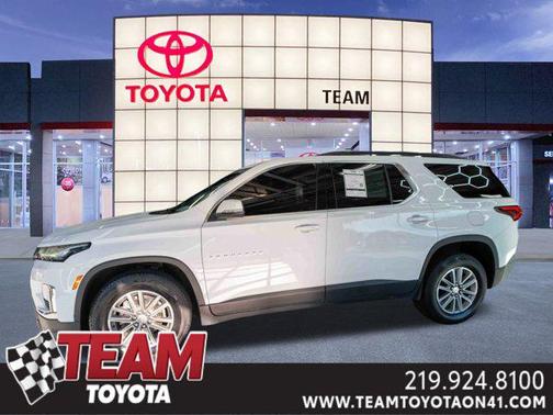 2022 Chevrolet Traverse LT Cloth