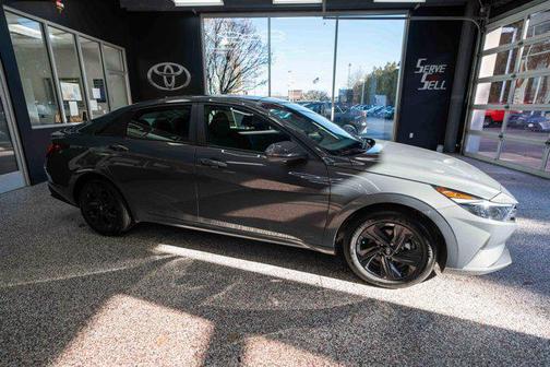 2023 Hyundai ELANTRA HEV Blue