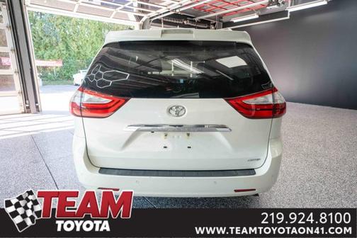 2019 Toyota Sienna Limited Premium