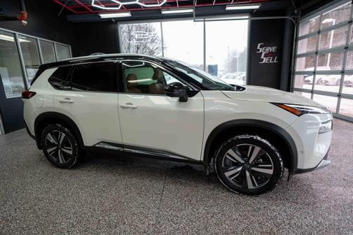 2023 Nissan Rogue Platinum