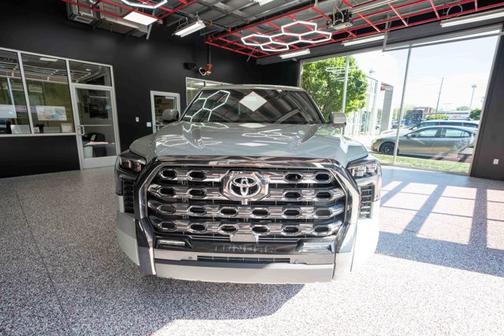 2026 Toyota Tundra Hybrid Platinum