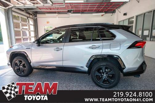 2021 Toyota RAV4 Hybrid SE