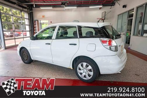 2007 Toyota Matrix Base