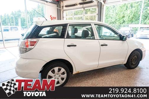 2007 Toyota Matrix Base