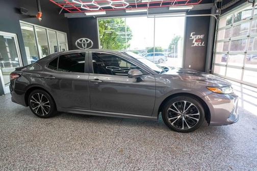 Predawn Gray Mica 2020 Toyota Camry SE