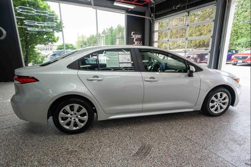 Classic Silver Metallic 2025 Toyota Corolla LE