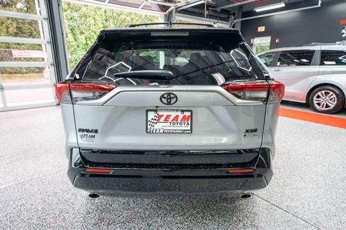 2025 Toyota RAV4 Hybrid SE