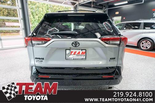2025 Toyota RAV4 Hybrid SE