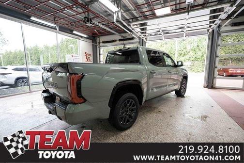2025 Toyota Tundra Hybrid Platinum
