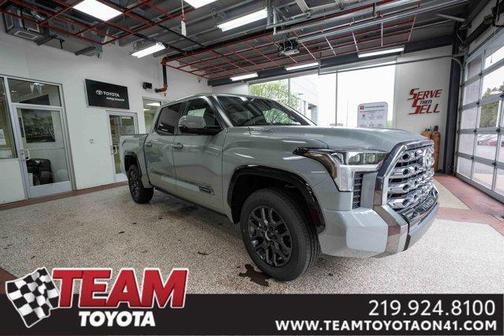 2025 Toyota Tundra Hybrid Platinum